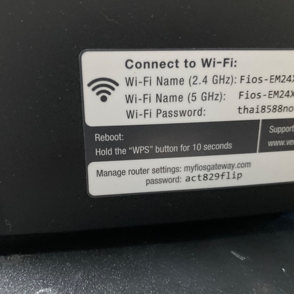 Router and Boostet - Picture 2 of 4